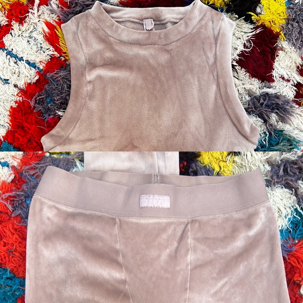 SKIMS Velour Set - Tank + Leggings